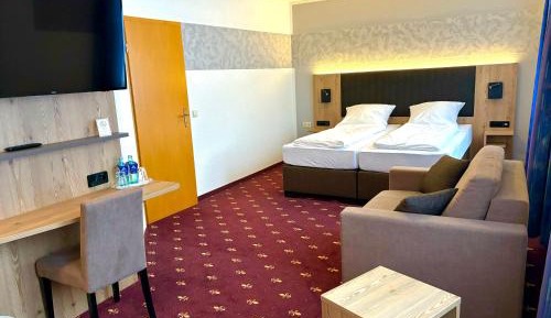 Large Double Room