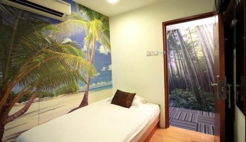 Single Room with Shared Bathroom