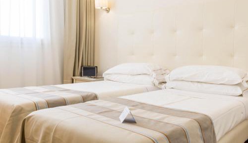 Double or Twin Room with Side Sea View