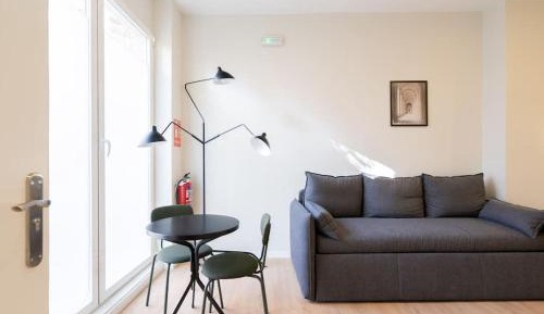 Studio Apartment