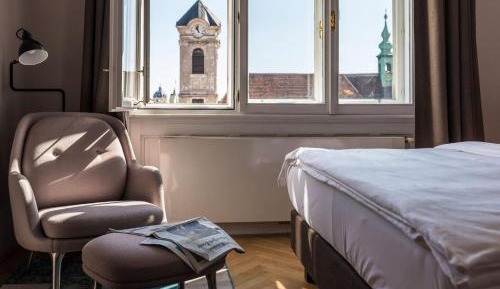 Double Room Medium