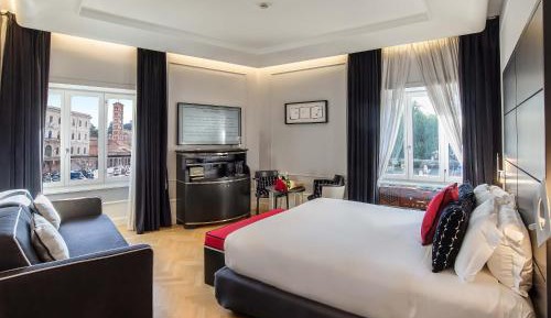 Deluxe Double or Twin Room Plus