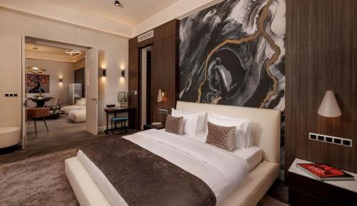 Presidential Suite