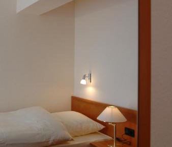 Economy Single Room
