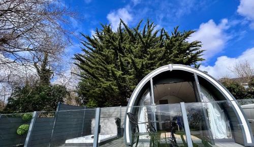 Studio with Mountain View