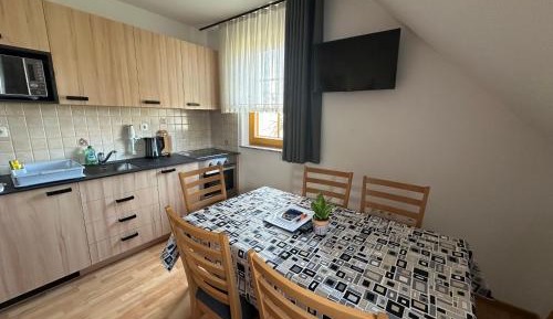 Two-Bedroom Apartment (4-6 Adults)