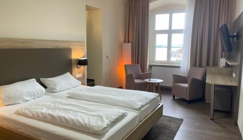 Double Room with Lake View