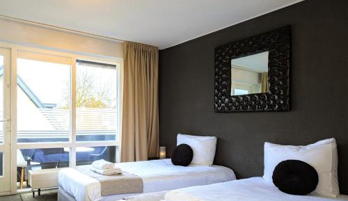 Twin Room with Balcony