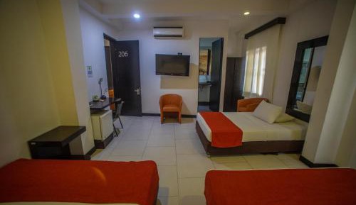 Triple Room