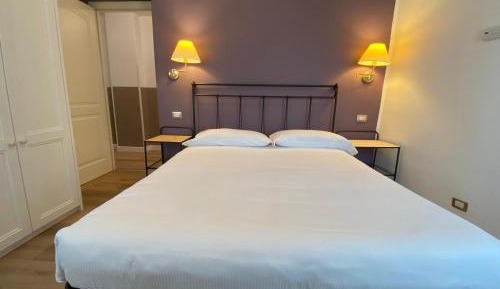Double Room (1 Adult)