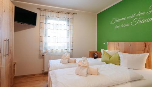 Two-Bedroom Apartment with Balcony - Top 4