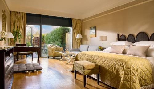 Garden Deluxe Room