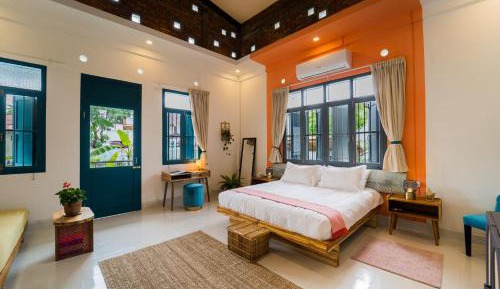 Double or Twin Room with Balcony