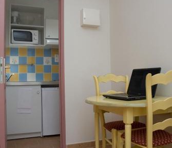 Studio with Terrace
