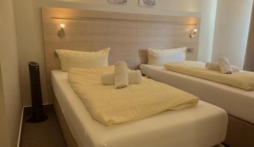Comfort Twin Room