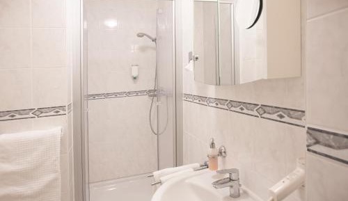 Comfort Single Room