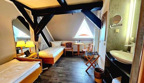 Economy Double Room
