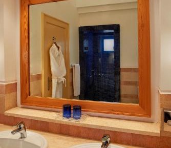 Classic Room, Guest room, 1 King, Lagoon view