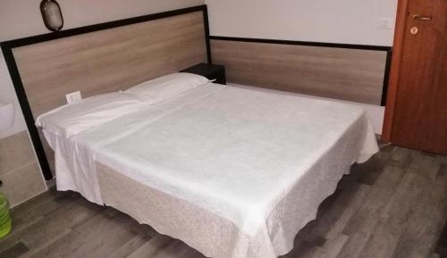 Double Room with Shared Toilet