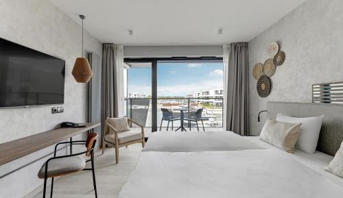 Double or Twin Room with a View Of The Marina - Hotel