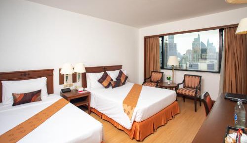 Deluxe Suite