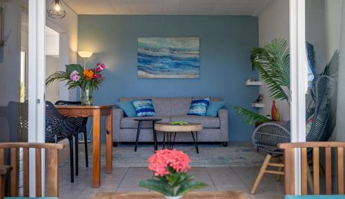 One-Bedroom Apartment with Ocean View