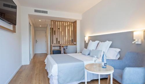 Standard Double Room (2 Adults)