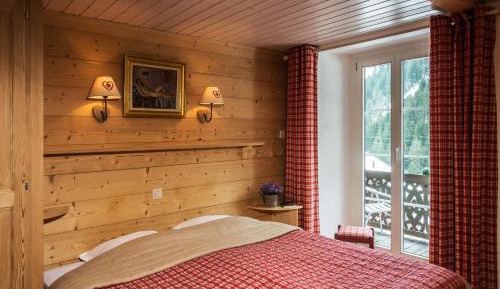 Superior Double Room with Balcony