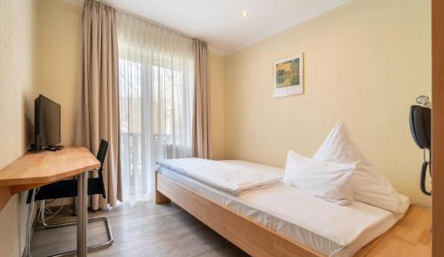 Deluxe Single Room with Balcony