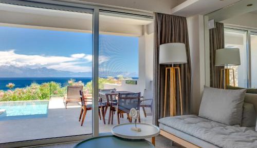 Luxury Suite with a Private Pool