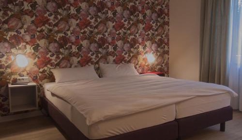 Classic Quadruple Room