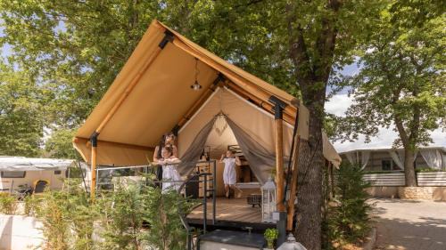 Tent