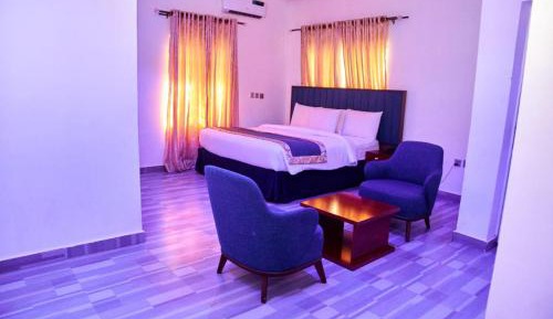 Large Single Room