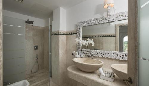 Queen Suite
