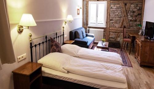 Large Double Room