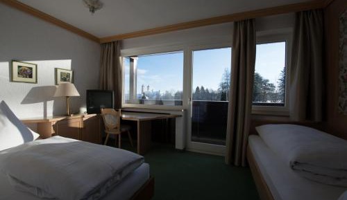 Small Twin Room with balcony