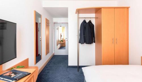 Classic Single Room