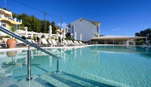 Triple Room with Terrace