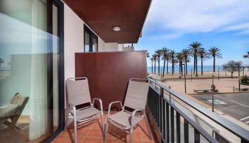Premium Double or Twin Room with Lateral Sea View and Spa Access