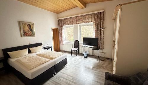 Economy Double Room