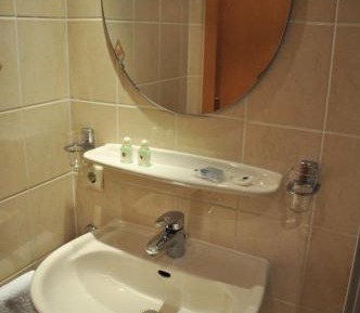Luxury Twin Room