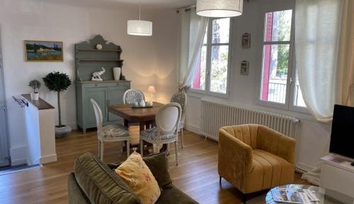 Holiday Home (4 Adults)