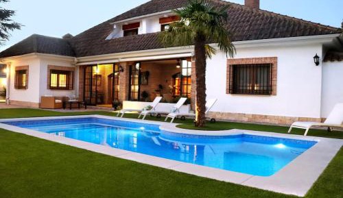 Villa with Private Pool