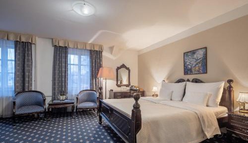 Royal Double Room