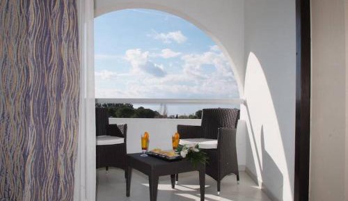 Elegance Double or Twin Room with Balcony