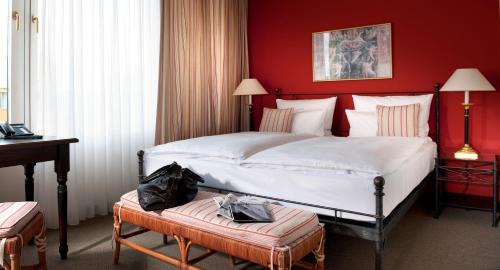 Business Double Room with Garden View