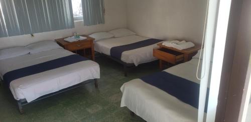 Triple Room with Bathroom