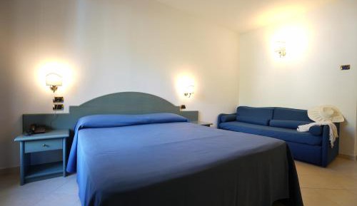 Superior Double or Twin Room with Sea View