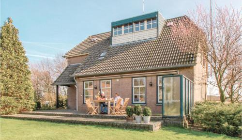 Five-Bedroom Holiday Home