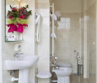 Triple Comfort Room
